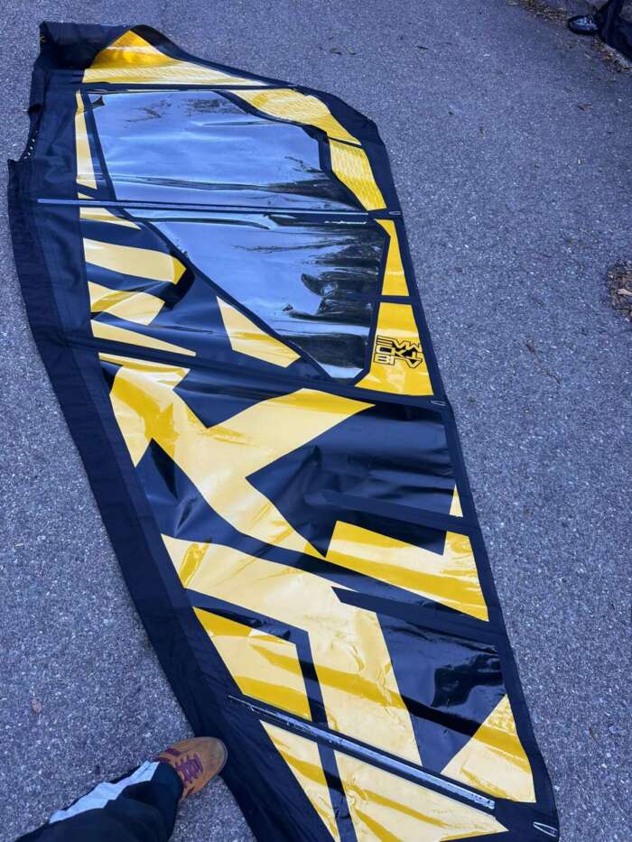 POINT 7 SLASH 4.4 anno 2022