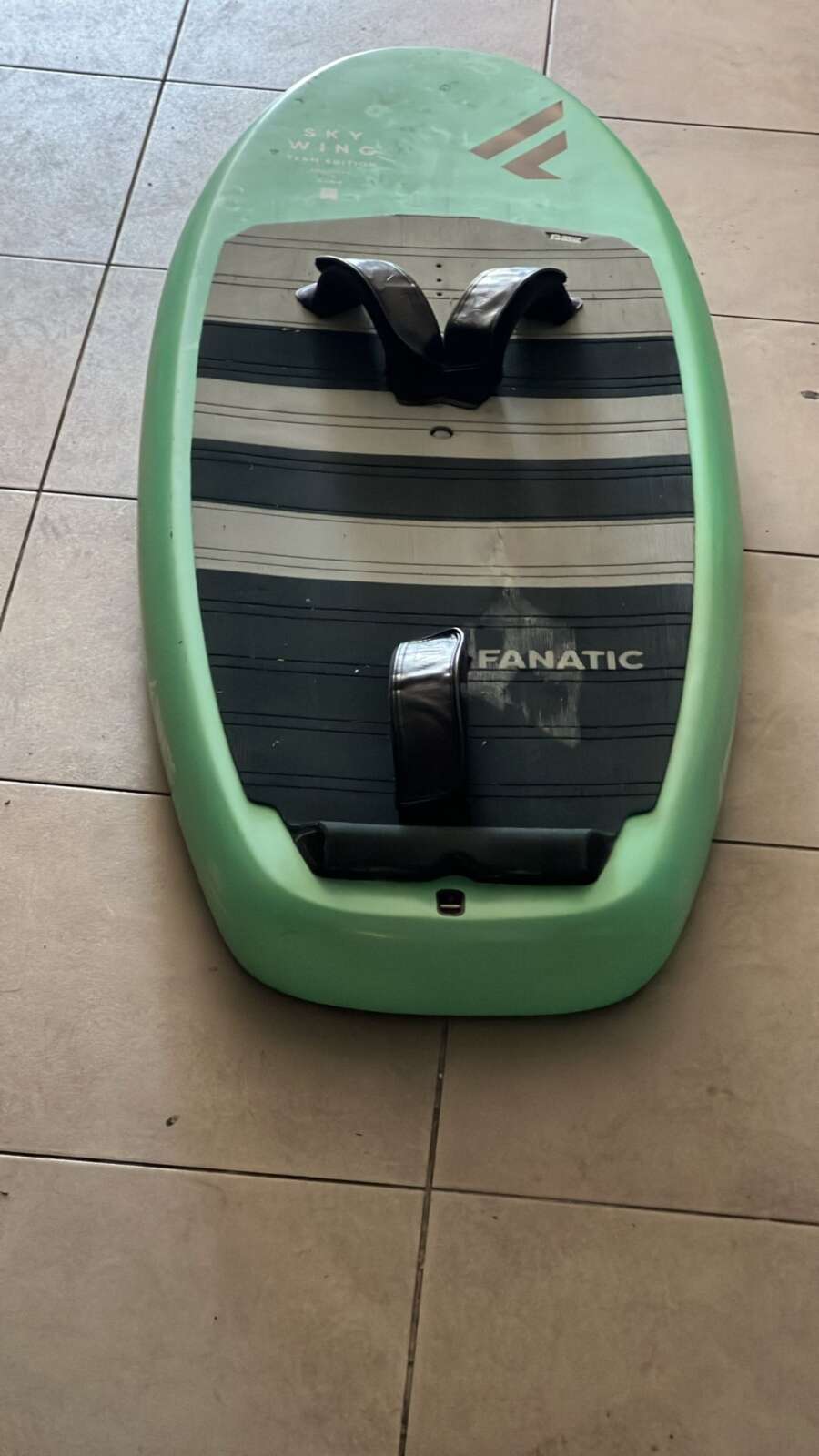 FANATIC SKY WING 4'8" x 22" x 60 litri ANNO 2024