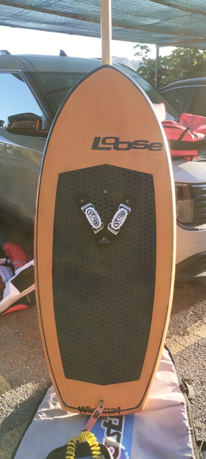 LOOSE ALIEN 5’4’’ x 26,5’’ x 90 litri anno 2024